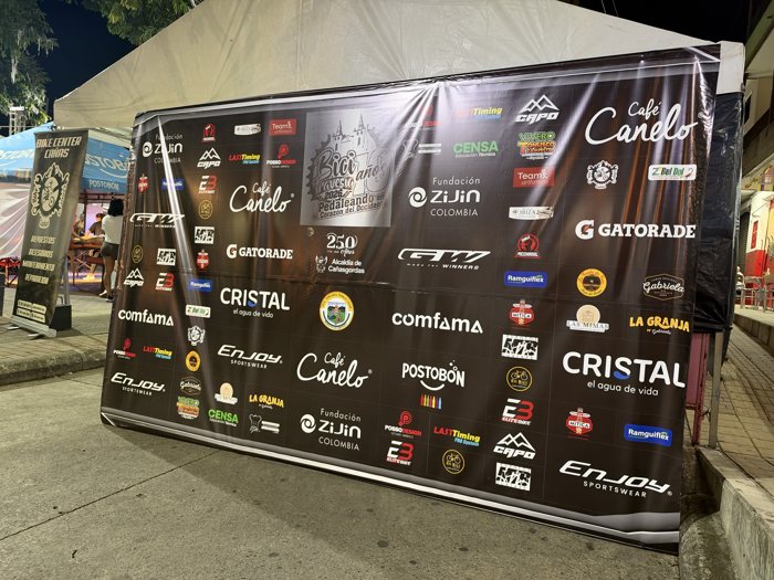 Backing de patrocinadores de la Bicitravesía Cañasgordas 2026 · Ibiza Eventos